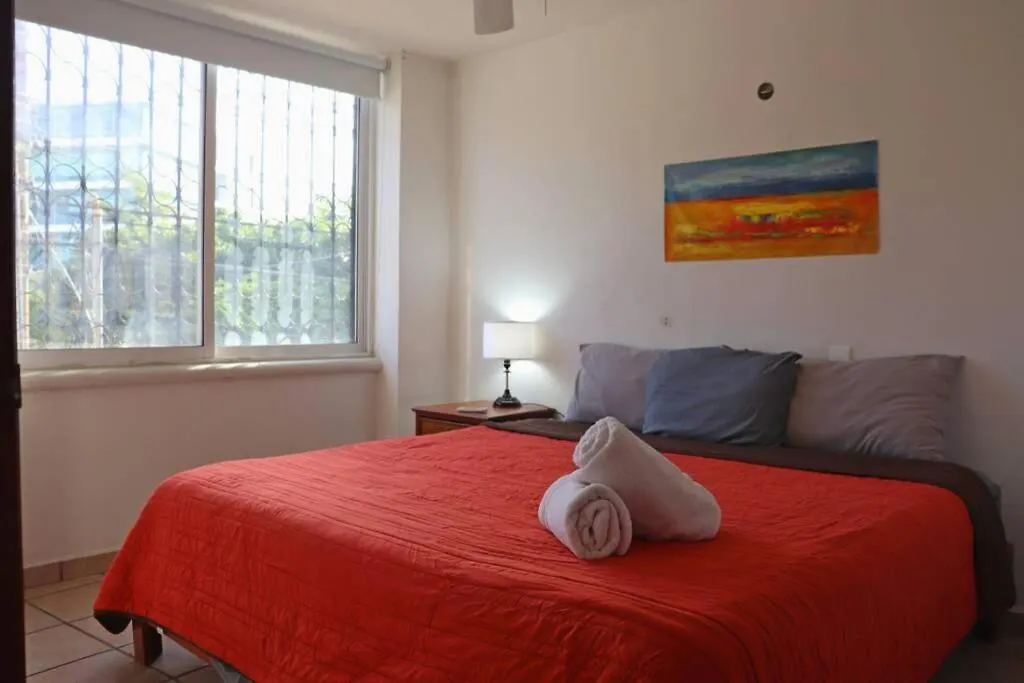 Alójate a 5 min de la Playa y del Centro de Cancún