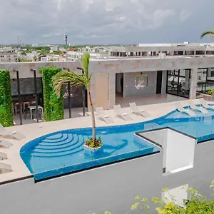 https://lil-town.allrivieramayahotels.com