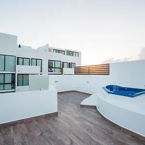 https://best-and-beautiful-penthouses-and-apartments-2-and-1.allrivieramayahotels.com